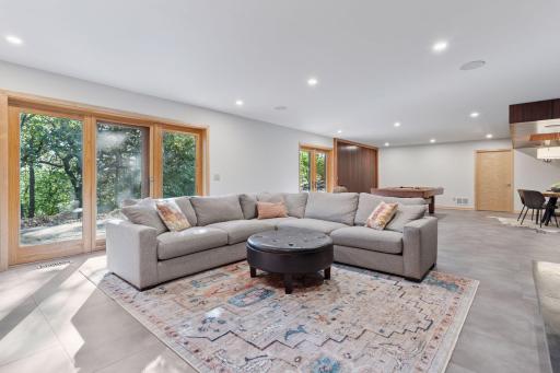 10181 Wild Duck Pass, Eden Prairie, MN 55347