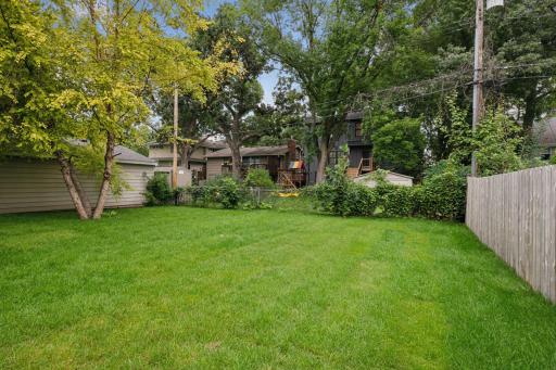 5821 Ashcroft Avenue, Edina, MN 55424
