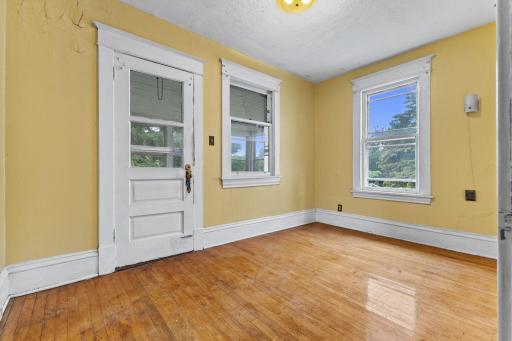1256 Ashland Avenue, Saint Paul, MN 55104