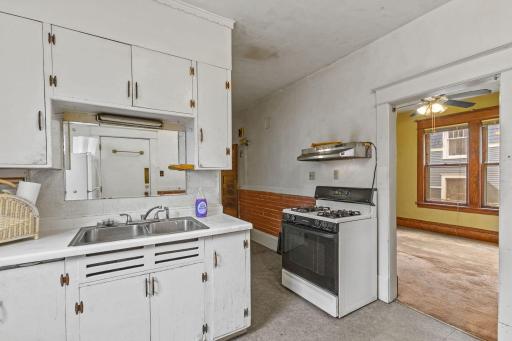 1256 Ashland Avenue, Saint Paul, MN 55104