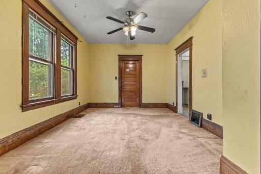 1256 Ashland Avenue, Saint Paul, MN 55104
