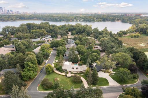 2501 France Avenue S, Minneapolis, MN 55416