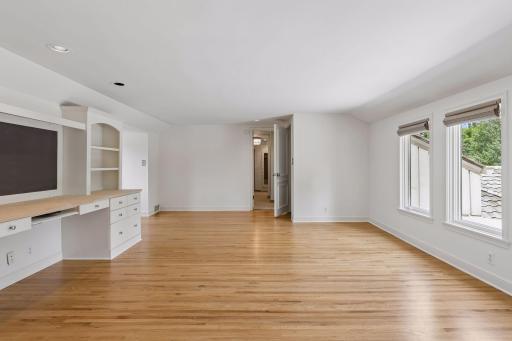 2501 France Avenue S, Minneapolis, MN 55416