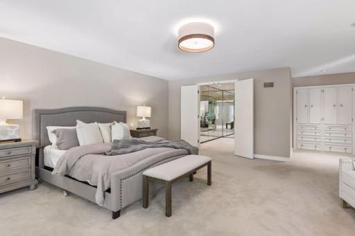 2501 France Avenue S, Minneapolis, MN 55416