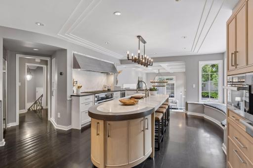 2501 France Avenue S, Minneapolis, MN 55416