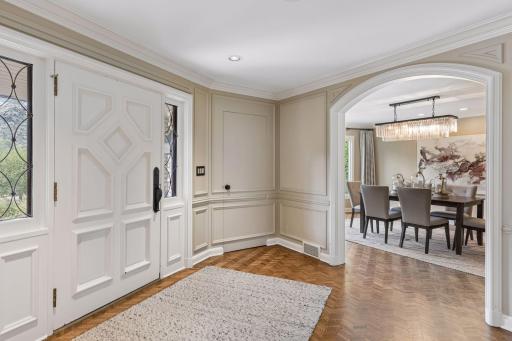 2501 France Avenue S, Minneapolis, MN 55416