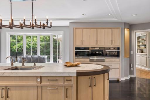 2501 France Avenue S, Minneapolis, MN 55416