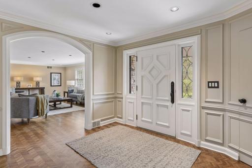 2501 France Avenue S, Minneapolis, MN 55416