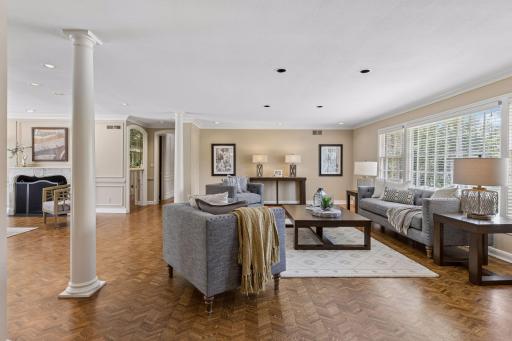2501 France Avenue S, Minneapolis, MN 55416