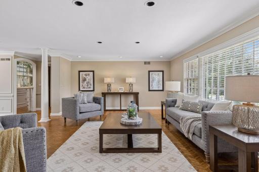 2501 France Avenue S, Minneapolis, MN 55416