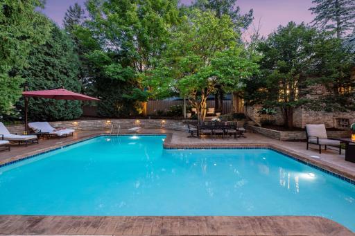 2501 France Avenue S, Minneapolis, MN 55416
