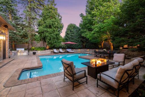 2501 France Avenue S, Minneapolis, MN 55416