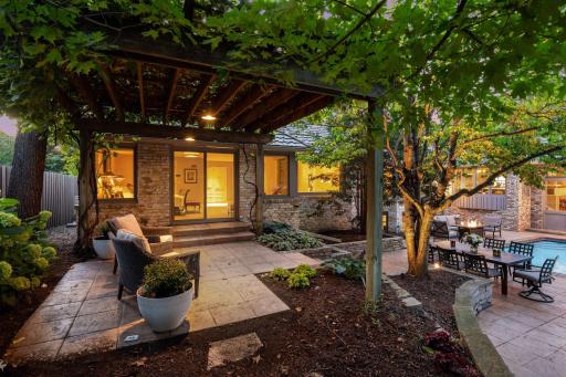 2501 France Avenue S, Minneapolis, MN 55416