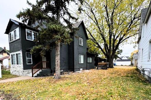 4010 Dupont Front Side.jpeg