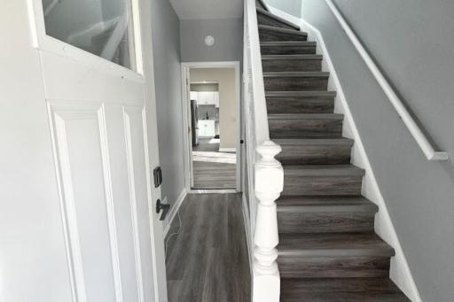 4010 Dupont Entrance.jpeg