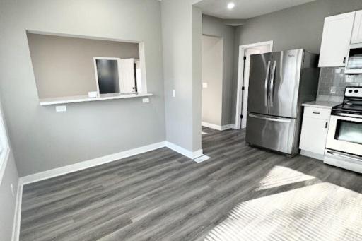 4010 Dupont Level 1 Kitchen C.jpeg