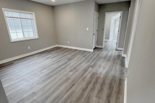 4010 Dupont Upper Level Living Room 3.jpeg