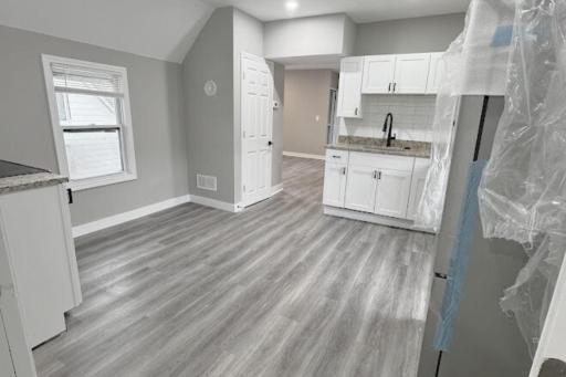 4010 Dupont Upper Kitchen D.jpeg