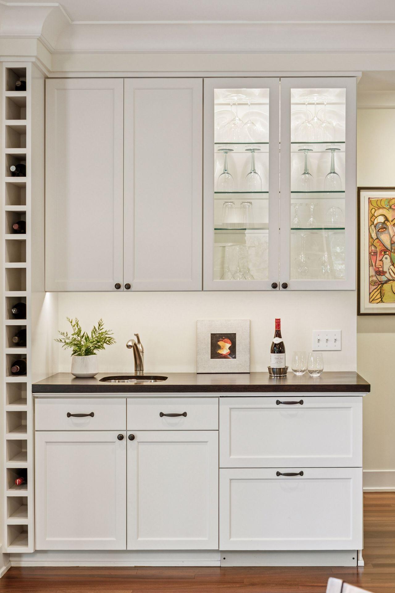 Wine/coffee bar