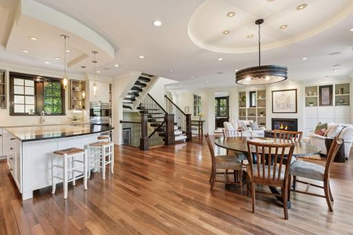 800 Westwood Drive S, Golden Valley, MN 55416