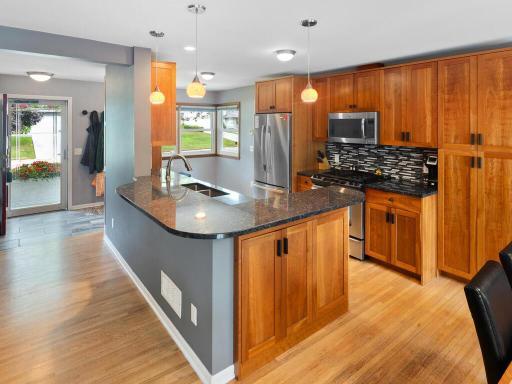 5169 Abercrombie Drive, Minneapolis, MN 55439
