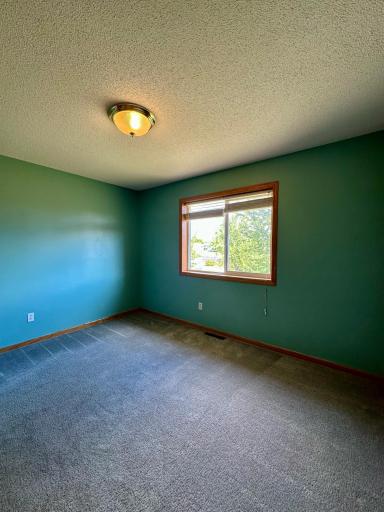 26177 150th Street NW, Zimmerman, MN 55398