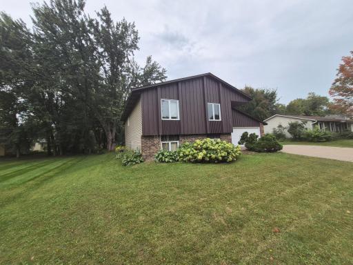 9635 106th Avenue N, Maple Grove, MN 55369