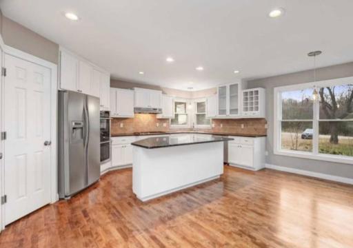 1809 Baker Park Road, Maple Plain, MN 55359
