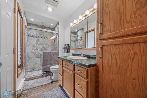 2212 5th Street S, Moorhead, MN 56560