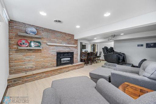 2212 5th Street S, Moorhead, MN 56560