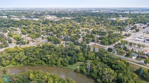 2212 5th Street S, Moorhead, MN 56560