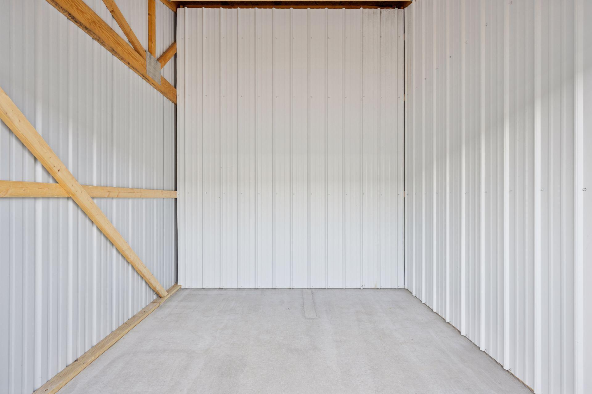 4011 Maciver Avenue Northeast - Spacecrafting - 0025.jpg