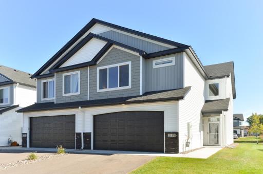 Welcome to 2119 Cleveland Lane S in Cambridge â conveniently located near restaurants, schools, the public library, and more!