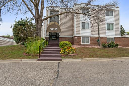 Photo for 10630 Rockford Road, 205, Minneapolis, MN 55442 - listing #6786857 10630 Rockford Road, 205, Minneapolis, MN 55442