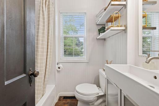 1455 Louisiana Avenue S, Saint Louis Park, MN 55426