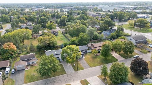 7409 74th Avenue N, Minneapolis, MN 55428