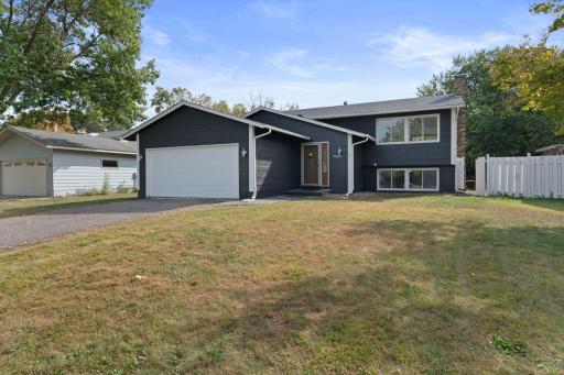 7409 74th Avenue N, Minneapolis, MN 55428