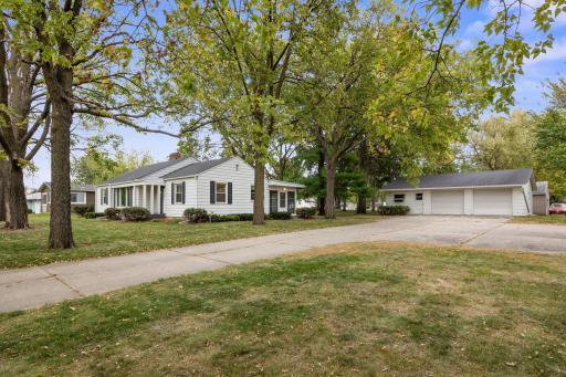 525 Bluff Street NE, Hutchinson, MN 55350