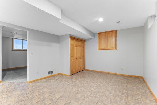 125 E Lake Street, Waconia, MN 55387