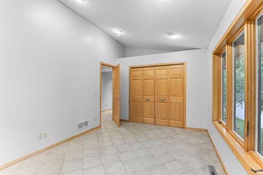 125 E Lake Street, Waconia, MN 55387