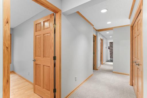 125 E Lake Street, Waconia, MN 55387