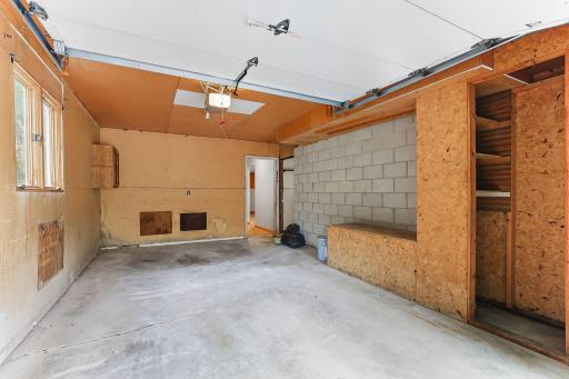 125 E Lake Street, Waconia, MN 55387