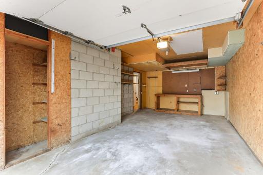 125 E Lake Street, Waconia, MN 55387