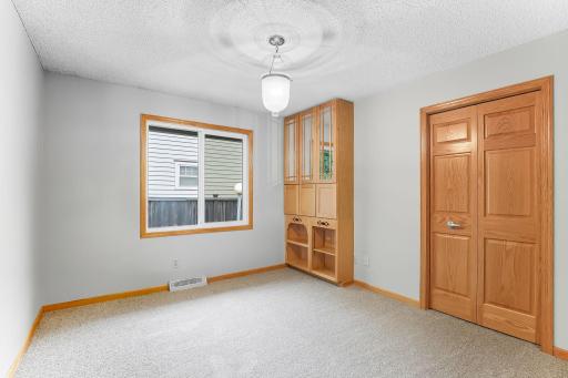 125 E Lake Street, Waconia, MN 55387