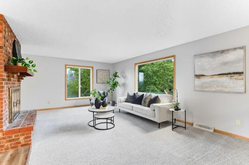125 E Lake Street, Waconia, MN 55387