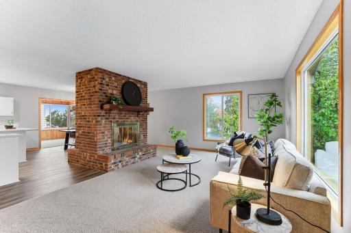125 E Lake Street, Waconia, MN 55387