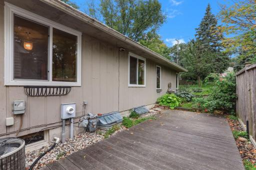 125 E Lake Street, Waconia, MN 55387