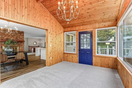 125 E Lake Street, Waconia, MN 55387