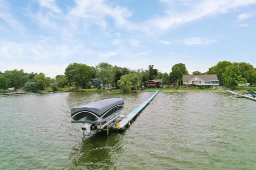 6631 N Shore Trail N, Forest Lake, MN 55025