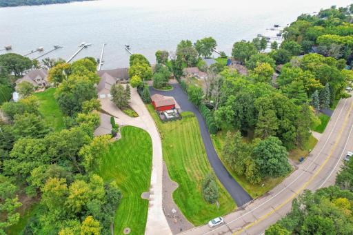 6631 N Shore Trail N, Forest Lake, MN 55025